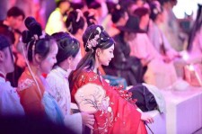 溧阳汉服模特兼职(想做汉服模特去哪里找)