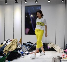 溧阳兼职模特试衣服(兼职做试衣模特好吗)