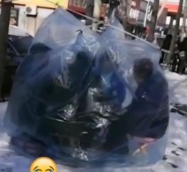 溧阳东北大爷带老伴游中国(东北大爷带老伴游中国旅行)