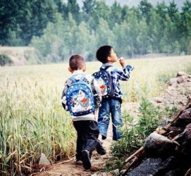 溧阳河南一家四口结伴游中国2个月(河南适合一家四口旅游的地方)