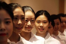 溧阳私人伴游招聘 度假区万元月薪招“泳装伴游”