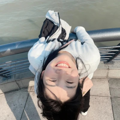 溧阳伴游女生李琳洁的资料