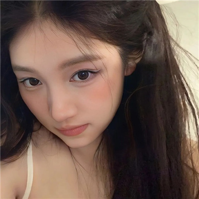 溧阳伴游女生张末薇的资料