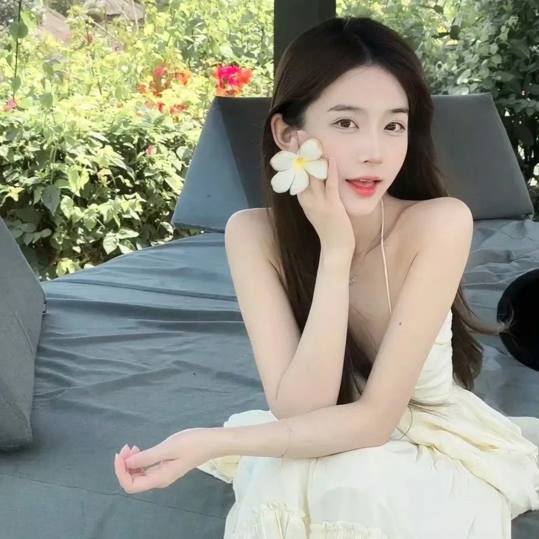 溧阳伴游女生Claire的资料